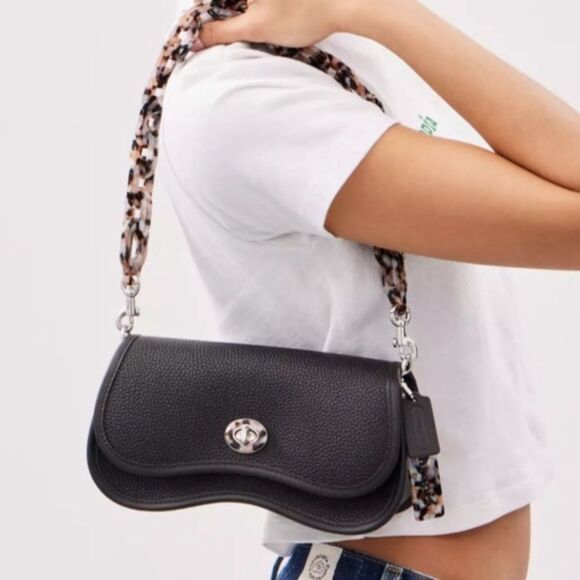 Coach Handbags - Coach Leather Wavy Dinky Crossbody/Shoulder Bag Coachtopia Pebbled Leather NWT